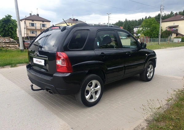 Kia Sportage cena 29000 przebieg: 187000, rok produkcji 2010 z Garwolin małe 301